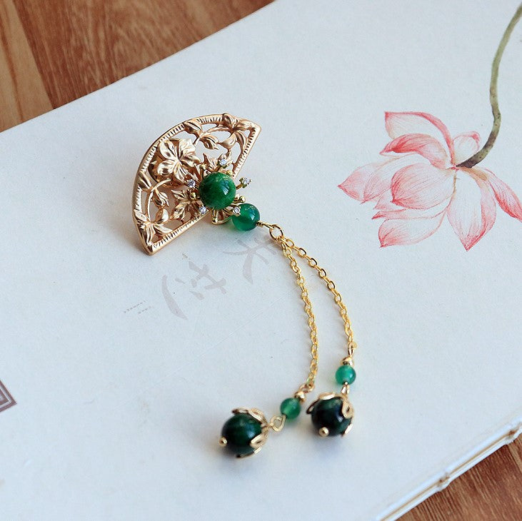 Fan with Tassel Designed Retro Green Jade Gilding Brooch