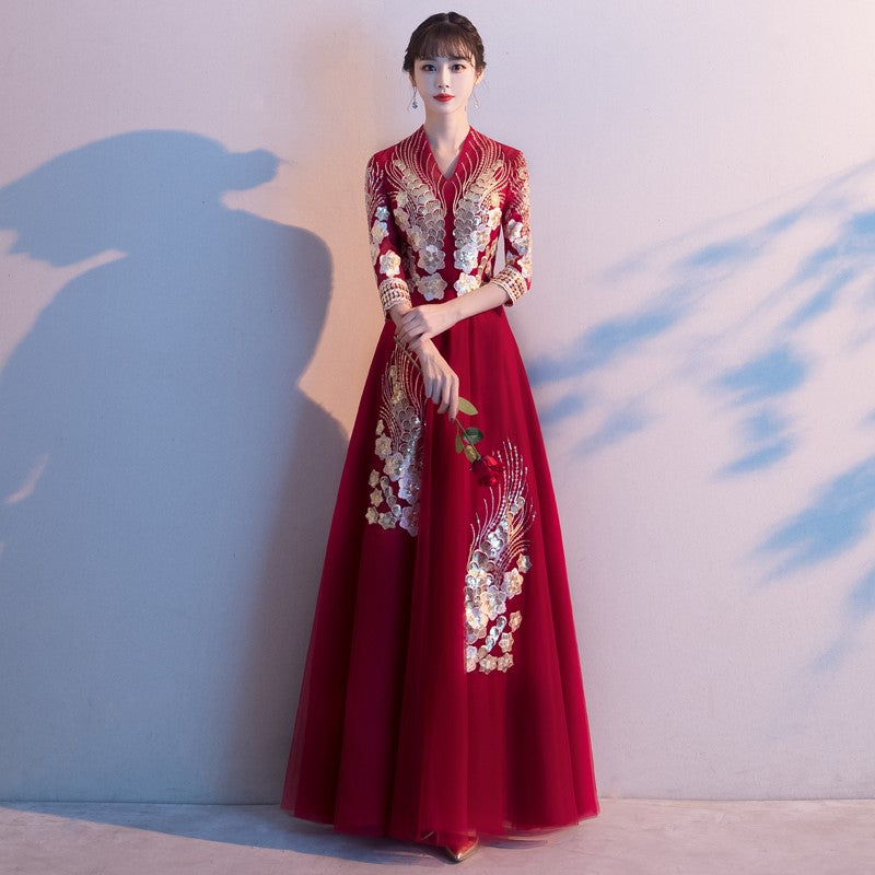 Floral Appliques 3/4 Sleeve V Neck Full Length Oriental Evening Dress