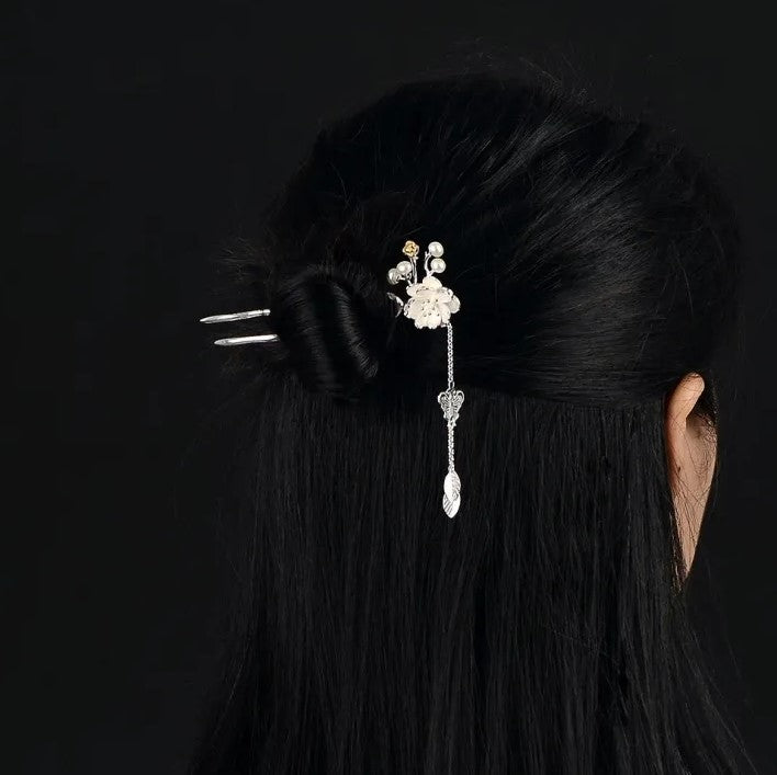 Floral Designed Sterling Silver Retro Chinese Style U-shape Hairpin with Butterfly Tassel