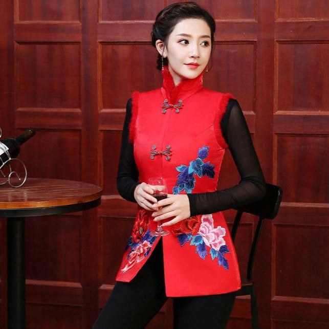 Floral Embroidery Cheongsam Top Fur Edge Chinese Wadded Waistcoat Vest