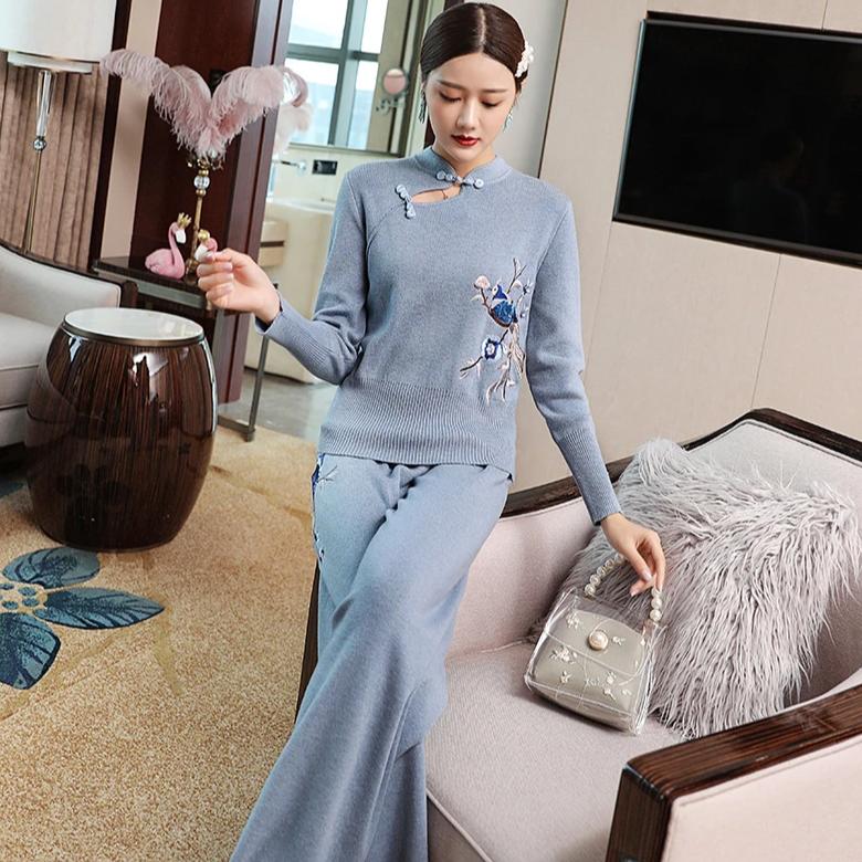 Floral Embroidery Cheongsam Top & Loose Pants Chinese Style Sweater Suit