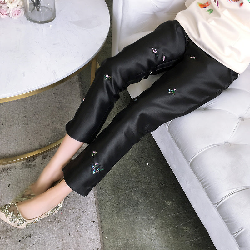 Floral Embroidery Chinese Style Long Women's Pants