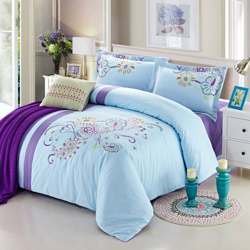 Floral Embroidery Cotton 4-Piece Chinese Style Bedding Set