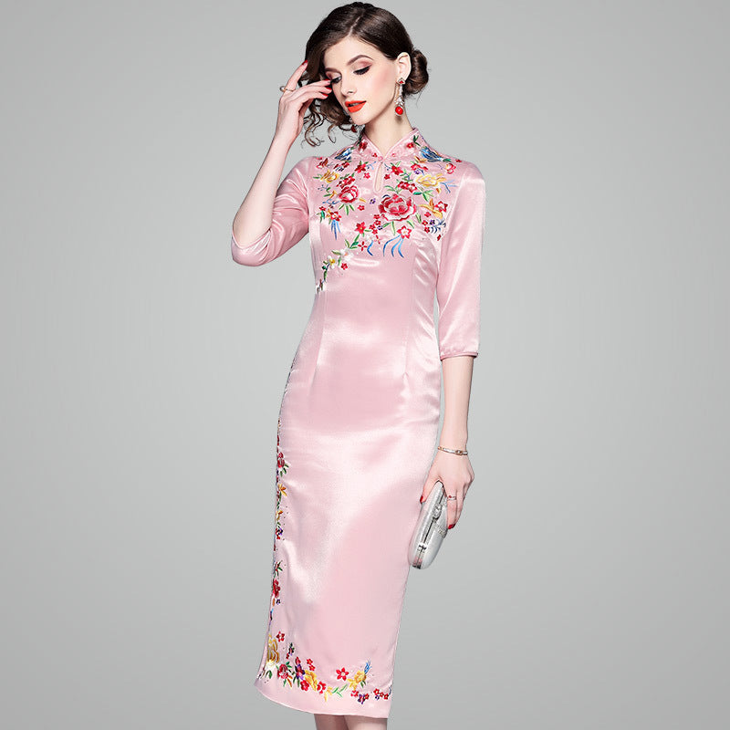 Floral Embroidery Long Sleeve Cheongsam Chinese Style Evening Dress