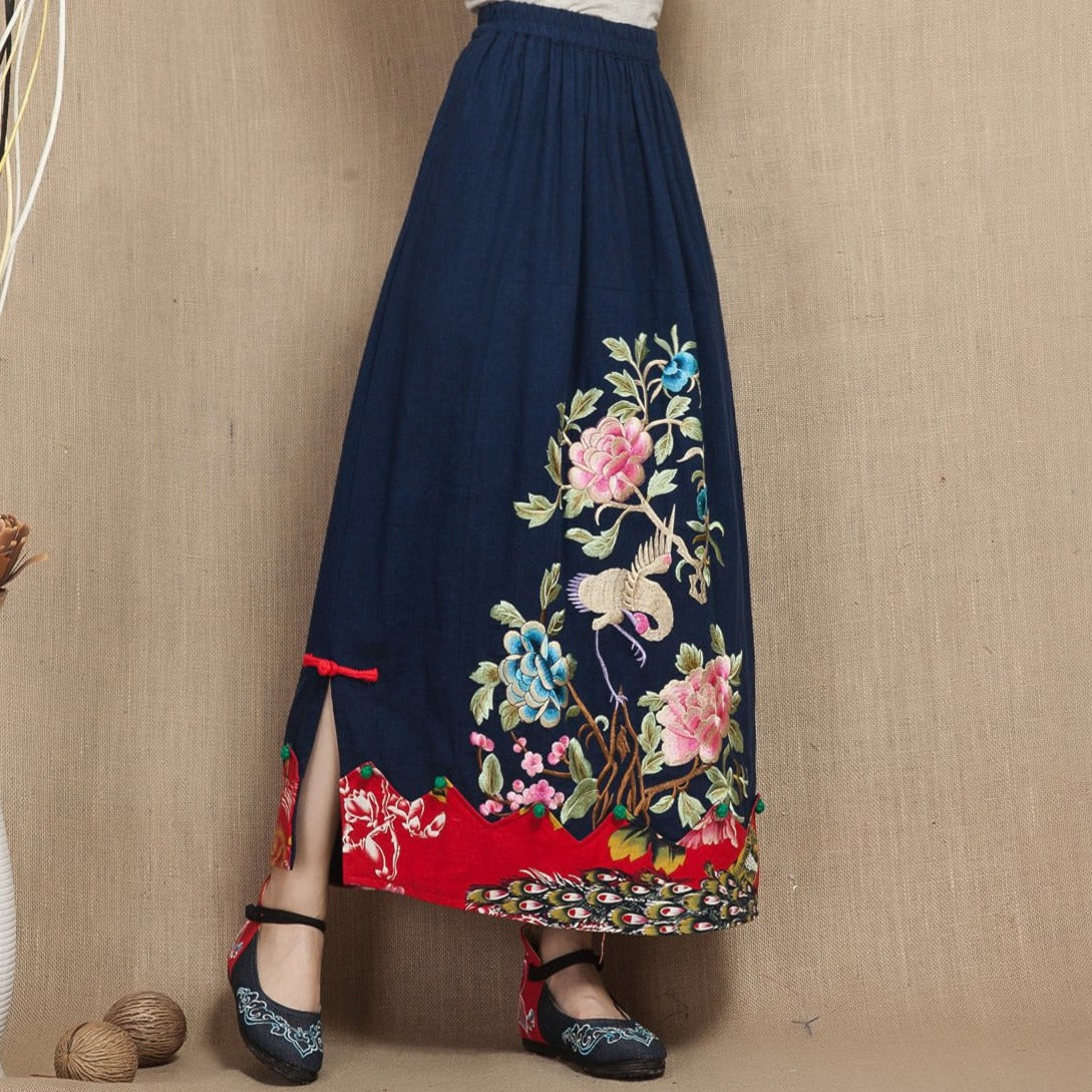 Full Length Traditional Chinese Style Floral Embroidery Expansion Skirt