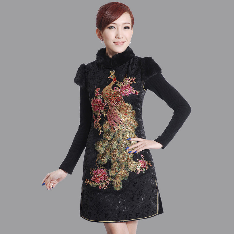 Fur Collar Cap Sleeve Brocade Cheongsam Chinese Dress with Phoenix Sequins