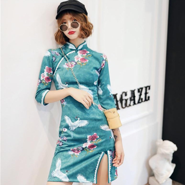 Half Sleeve Knee Length Floral Suede Modern Cheongsam Chinese Dress