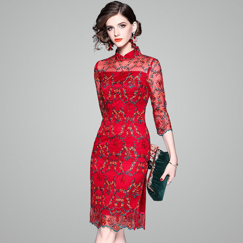 Illusion Neck Floral Embroidery Knee Length Cheongsam Chinese Evening Dress