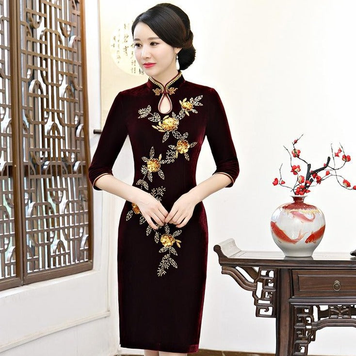 Key Hole Neck Floral Appliques Velvet Cheongsam Mother Dress